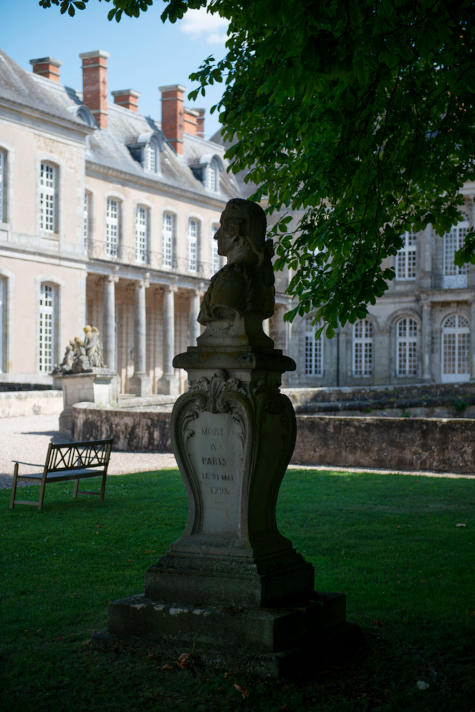 La famille de BeauvauCraon
